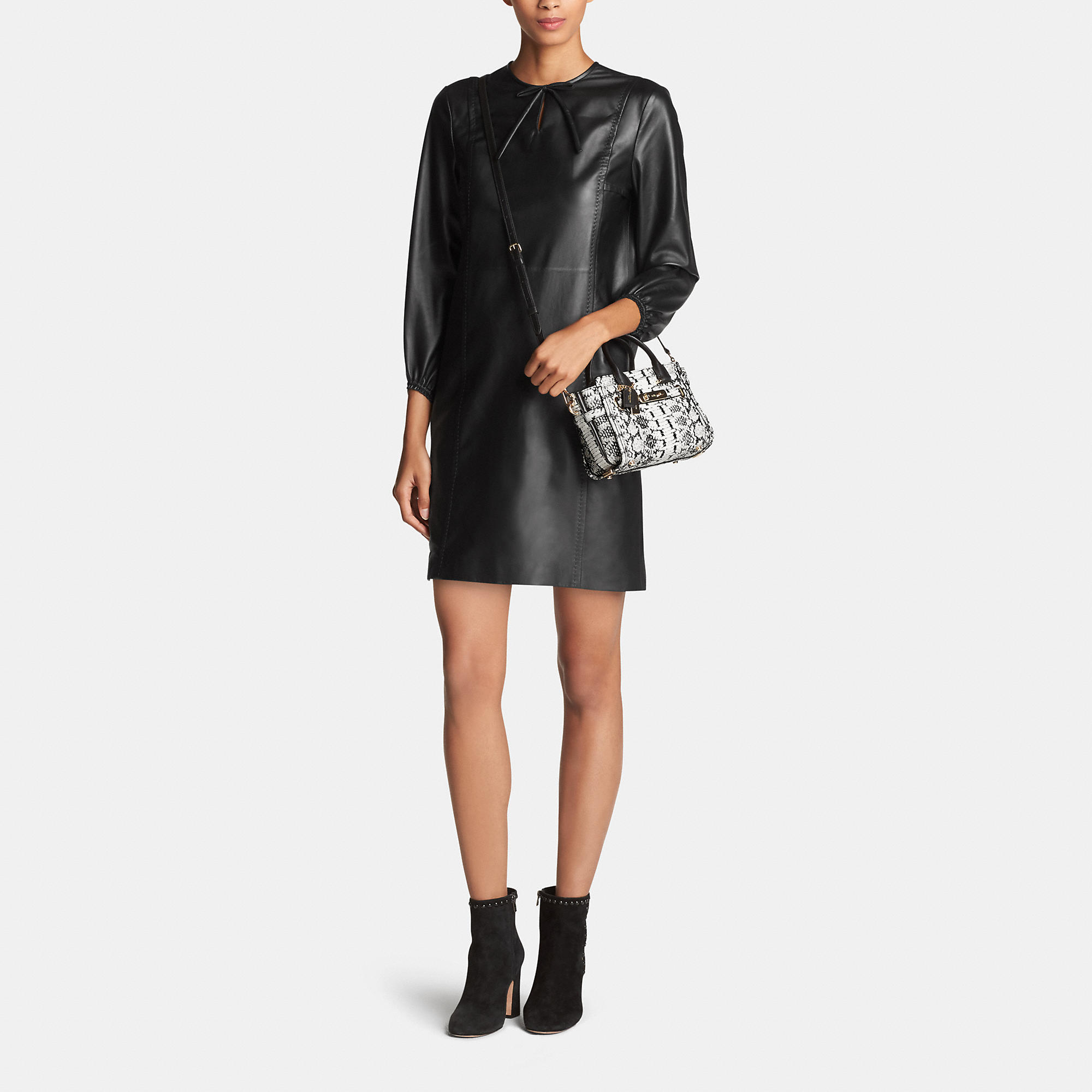 Sale Hot Shows Coach Swagger 20 In Colorblock Exotic Embossed Leather